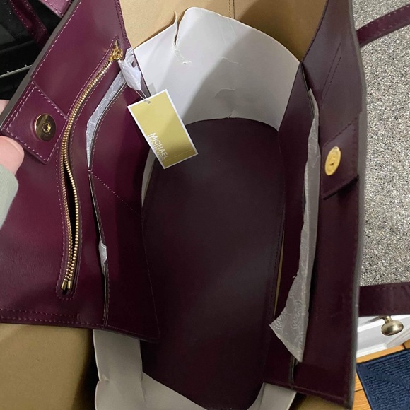 Michael Kors Tote - Picture 3 of 6